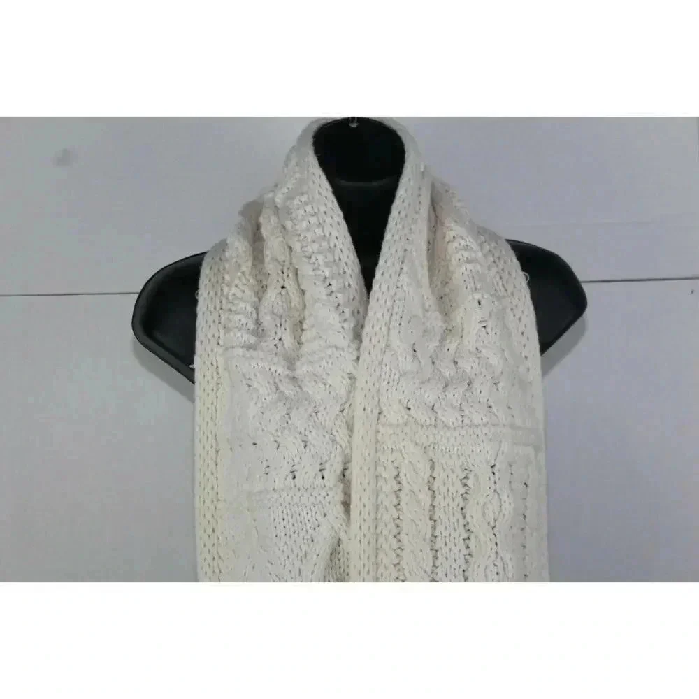 ladies ARAN TRADITION scarf 100% ACRYLIC